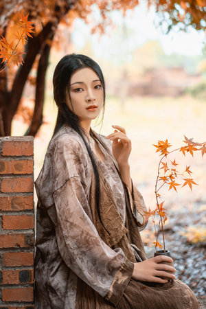 护理部科员和护士长