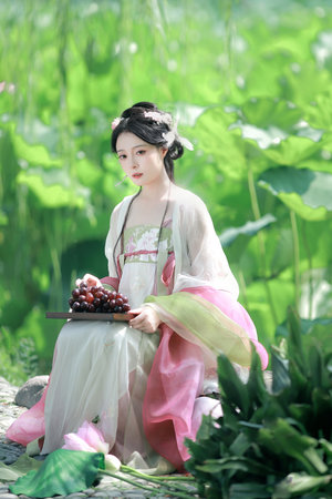 世子很凶未删减版小说在线读